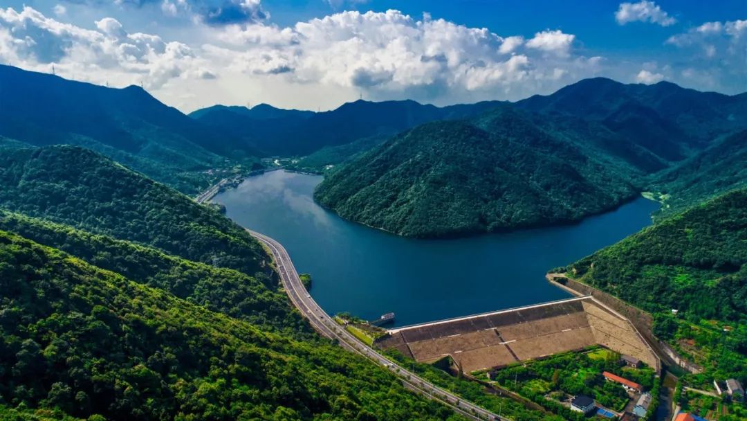 堅(jiān)決打好水河道監(jiān)控污染防治攻堅(jiān)戰(zhàn)，讓河道顏值Duang起來(lái)~